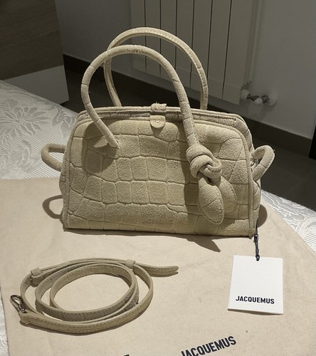 Jacquemus petit turismo - le,